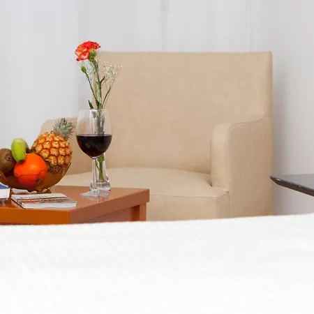 Готель Verol 3*