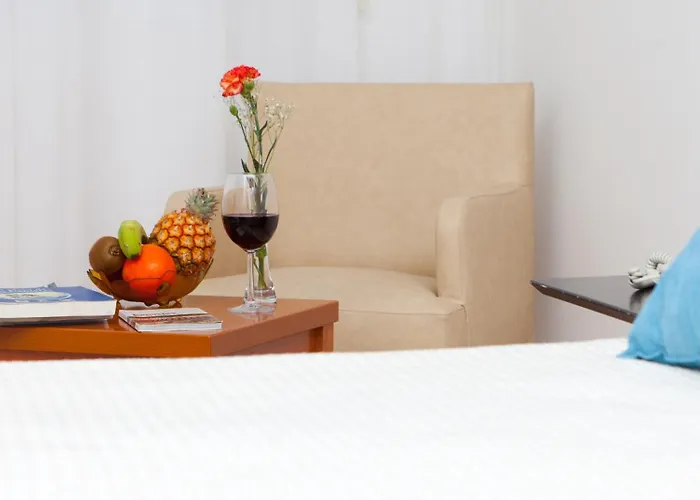 Ξενοδοχείο Verol 3*